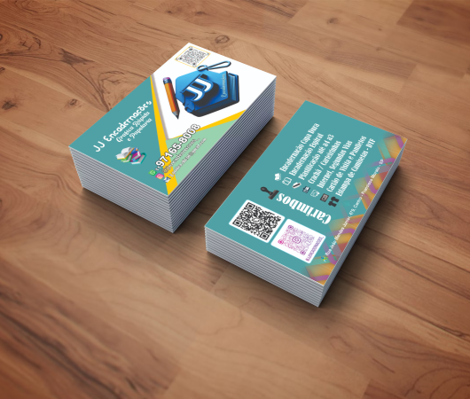 photorealistic-business-card-mockup